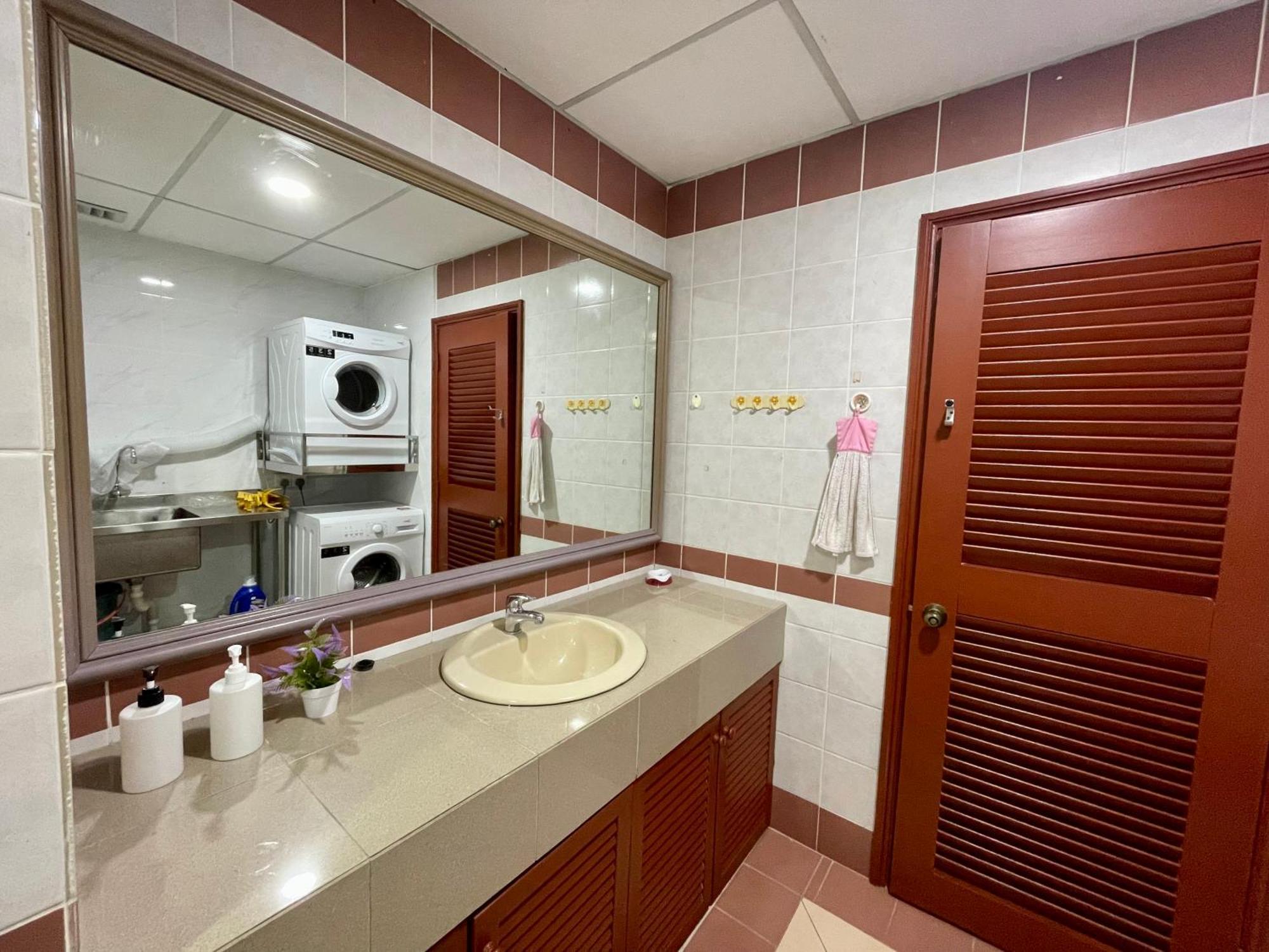 Kuching City Center Riverbank Suites With Marvelous River View Εξωτερικό φωτογραφία