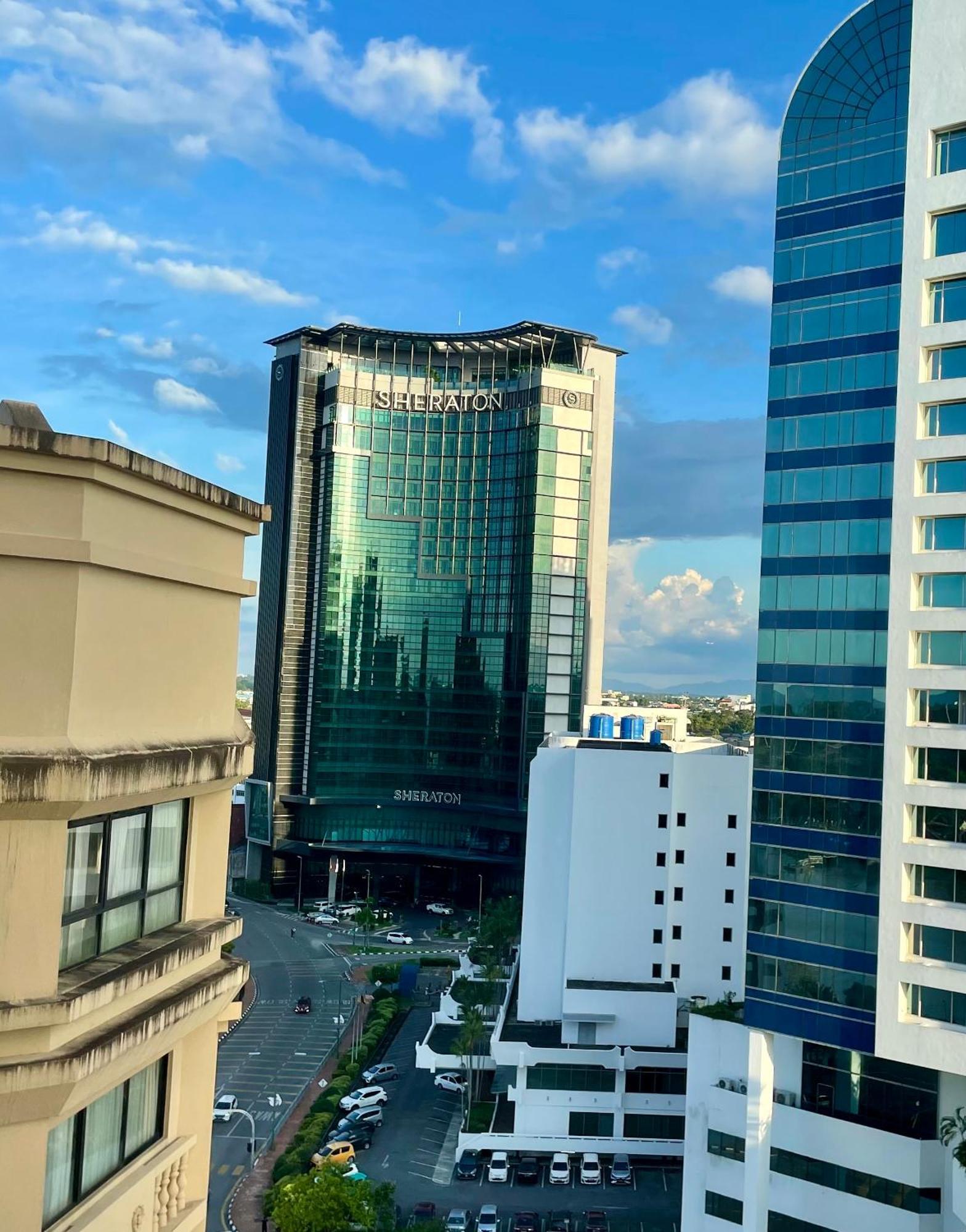 Kuching City Center Riverbank Suites With Marvelous River View Εξωτερικό φωτογραφία
